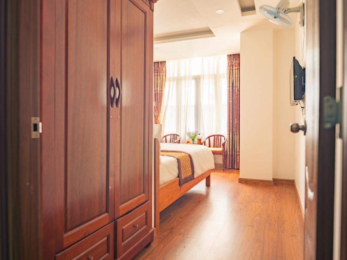 Miami Beach Hotel & Apartment Da Nang Buitenkant foto